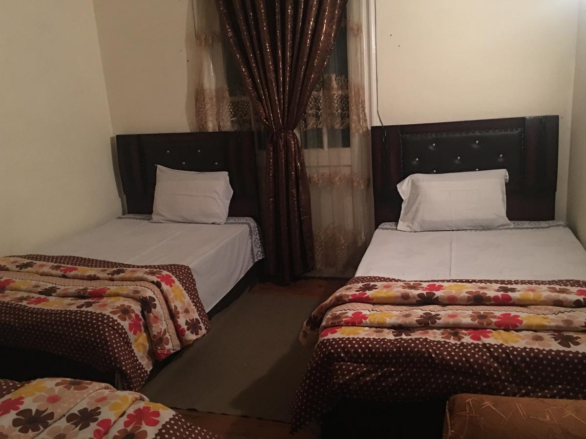 Hi Nile Plaza Hostel Kairó Kültér fotó