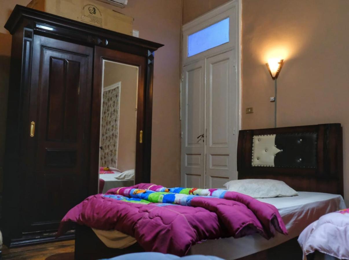 Hi Nile Plaza Hostel Kairó Kültér fotó